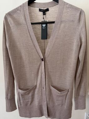 NWT! Banana Republic 100% Merino Wool Cardigan